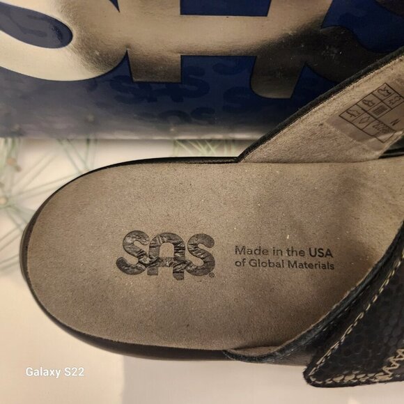 SAS Navy Blue "Nudu" Slides. NIB. Size 8 Narrow. - Picture 3 of 10